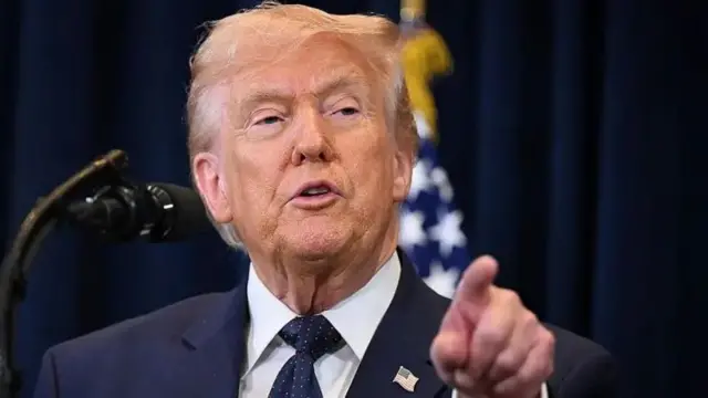 میرے نمائندے اسلام آباد جارہے، وہ سوموار شام کو مذاکرات کیلئے موجود ہوں گے، ٹرمپ